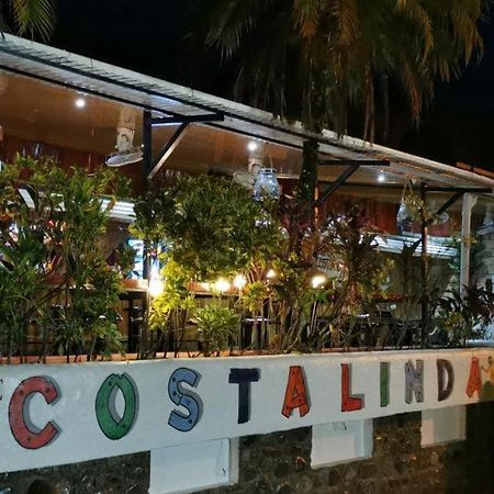 Costa Linda Art Hostel Manuel Antonio Bagian luar foto